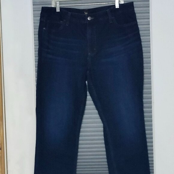 Lee womans jeans size 20M - Picture 3 of 12